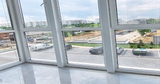 Панорамное остекление балкона Кинель цена от 11 тыс. руб. м/п.